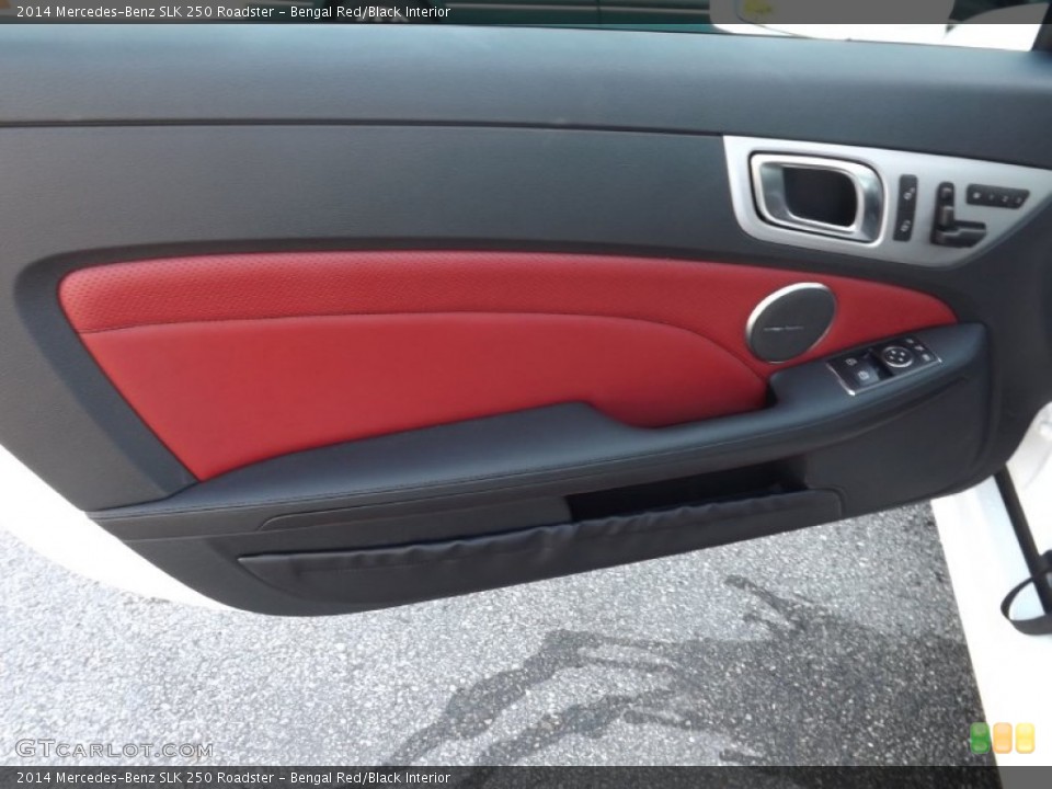 Bengal Red/Black Interior Door Panel for the 2014 Mercedes-Benz SLK 250 Roadster #86327635