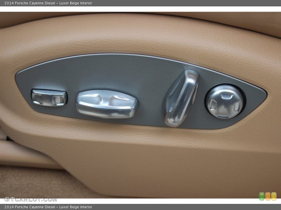 Luxor Beige Interior Controls for the 2014 Porsche Cayenne Diesel #86337550