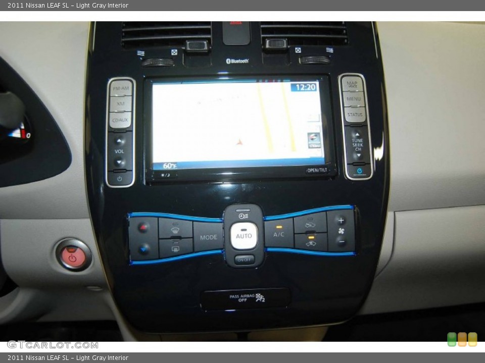 Light Gray Interior Controls for the 2011 Nissan LEAF SL #86360685