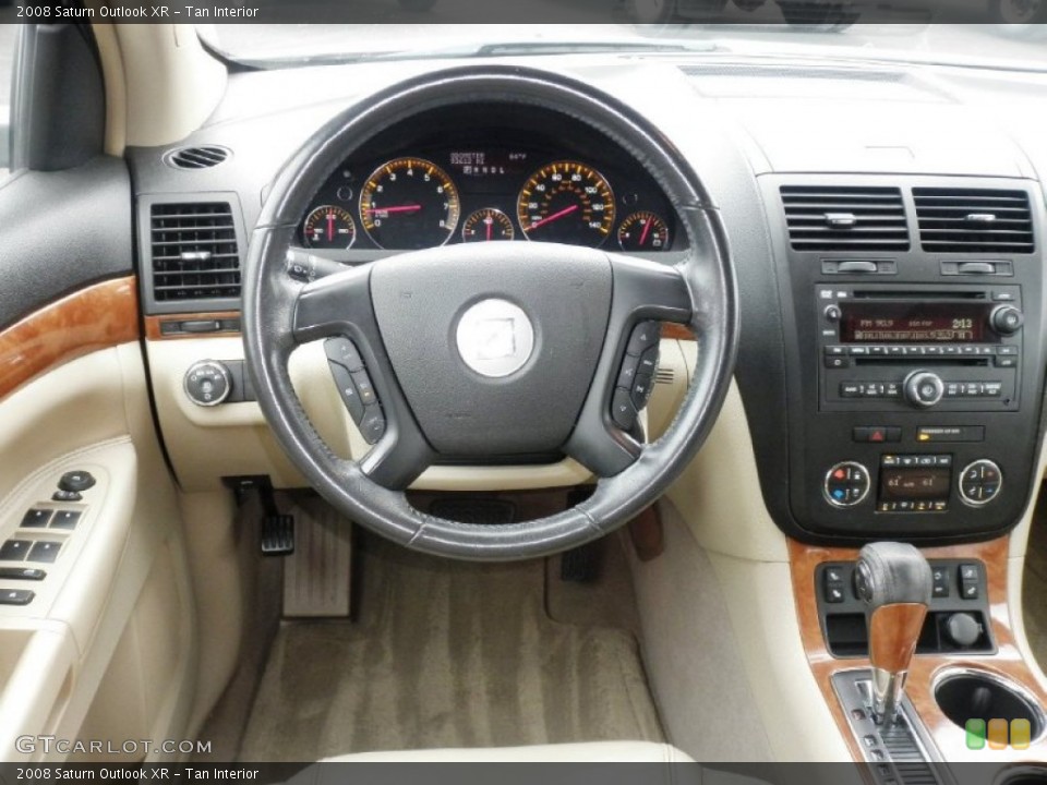 Tan Interior Dashboard for the 2008 Saturn Outlook XR #86371614
