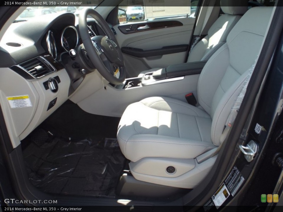 Grey Interior Photo for the 2014 Mercedes-Benz ML 350 #86375106