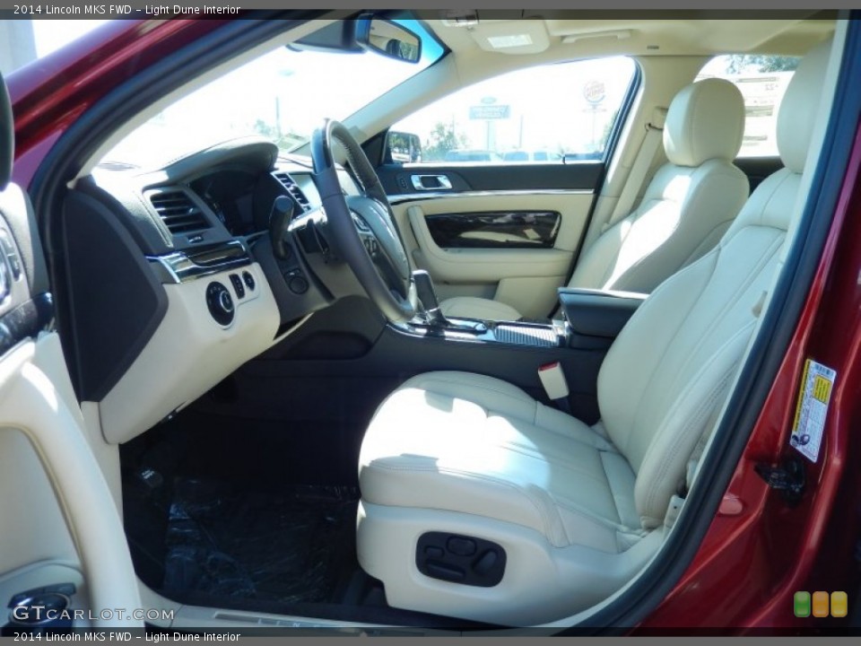 Light Dune 2014 Lincoln MKS Interiors