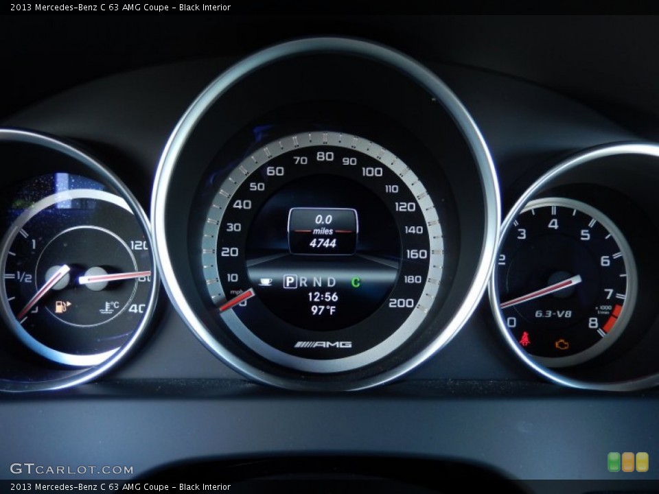 Black Interior Gauges for the 2013 Mercedes-Benz C 63 AMG Coupe #86392047