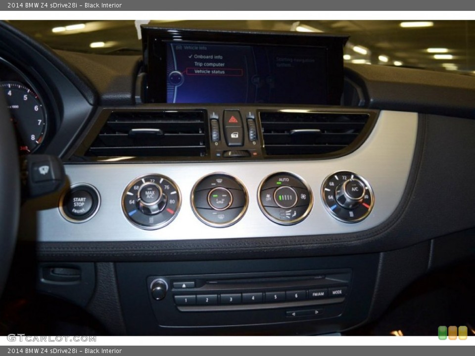 Black Interior Controls for the 2014 BMW Z4 sDrive28i #86406335