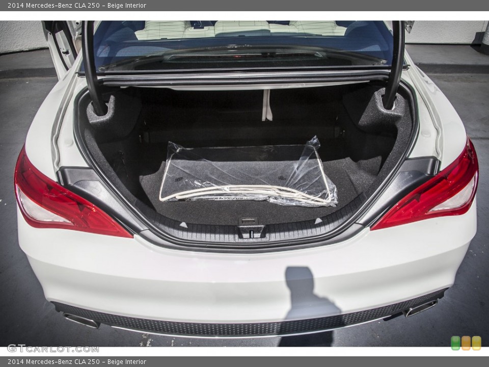 Beige Interior Trunk for the 2014 Mercedes-Benz CLA 250 #86421584