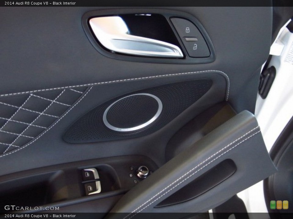 Black Interior Controls for the 2014 Audi R8 Coupe V8 #86439036