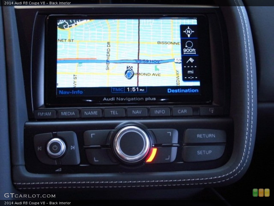 Black Interior Navigation for the 2014 Audi R8 Coupe V8 #86439150