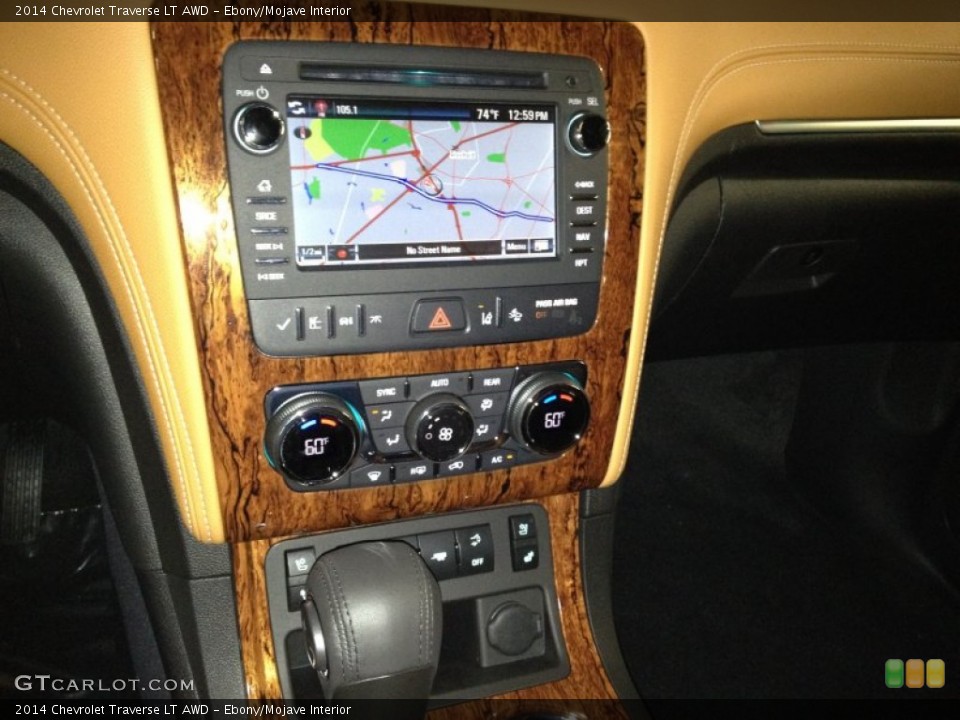 Ebony/Mojave Interior Controls for the 2014 Chevrolet Traverse LT AWD #86469879
