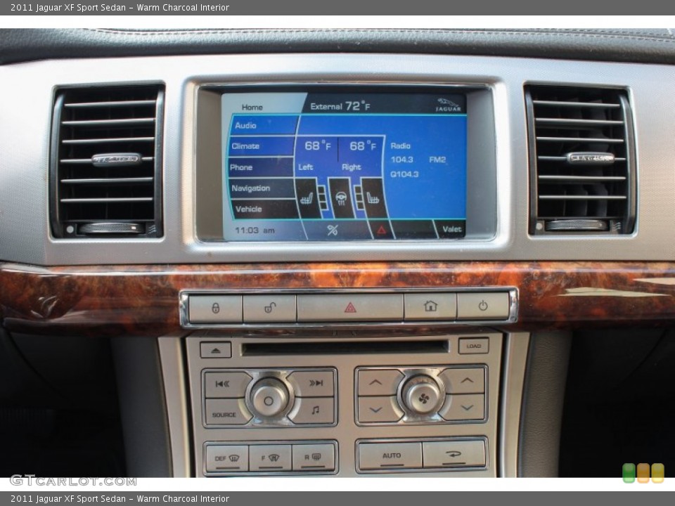 Warm Charcoal Interior Controls for the 2011 Jaguar XF Sport Sedan #86473293