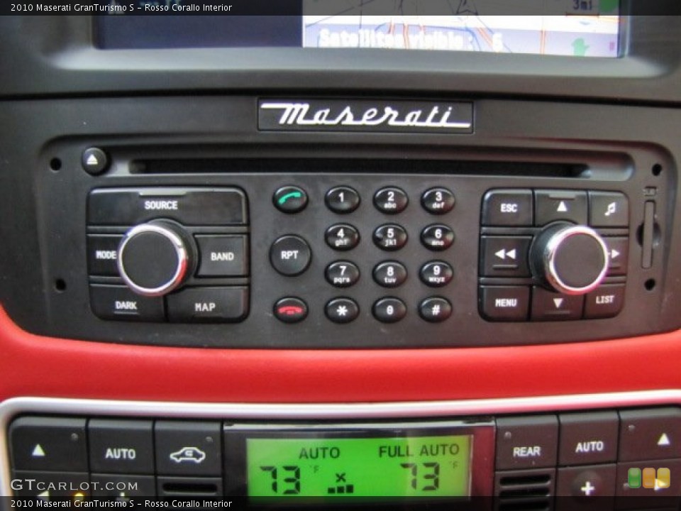 Rosso Corallo Interior Controls for the 2010 Maserati GranTurismo S #86473437