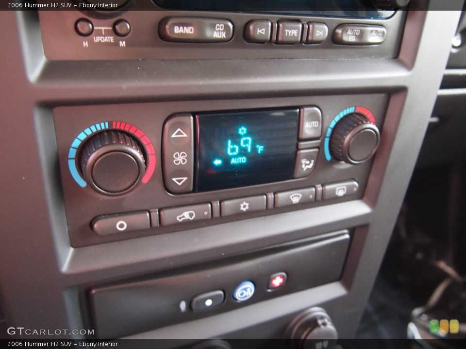 Ebony Interior Controls for the 2006 Hummer H2 SUV #86507977