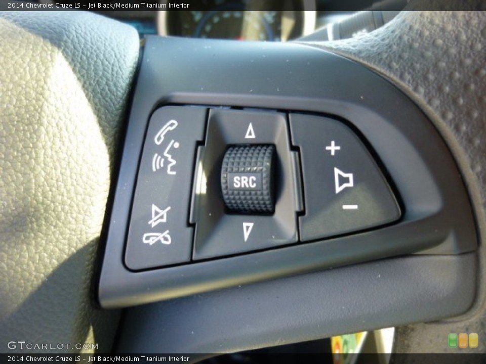 Jet Black/Medium Titanium Interior Controls for the 2014 Chevrolet Cruze LS #86512287