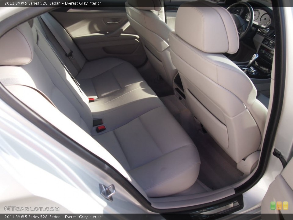 Everest Gray Interior Rear Seat for the 2011 BMW 5 Series 528i Sedan #86512915