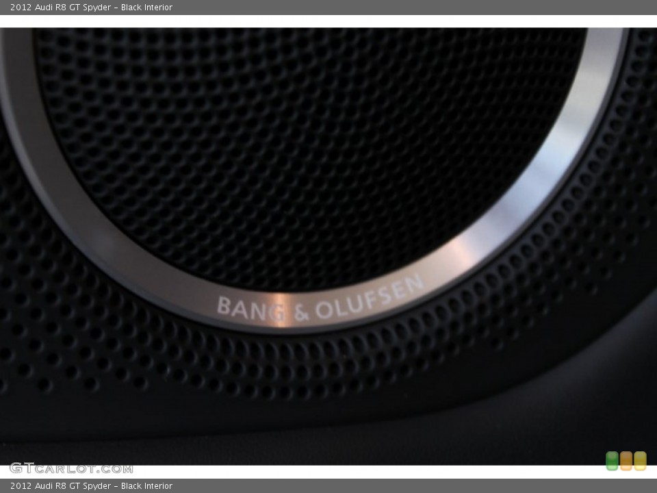 Black Interior Audio System for the 2012 Audi R8 GT Spyder #86514535