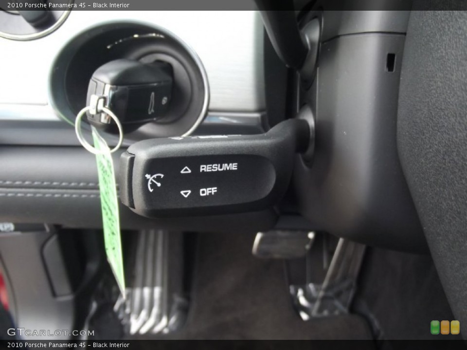 Black Interior Controls for the 2010 Porsche Panamera 4S #86516956