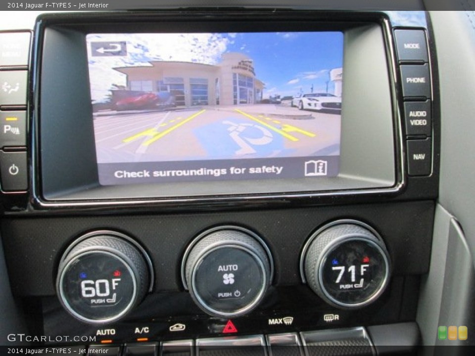 Jet Interior Controls for the 2014 Jaguar F-TYPE S #86535823