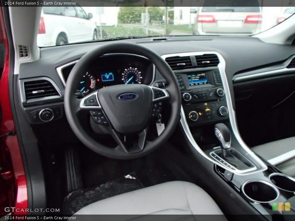 Earth Gray Interior Prime Interior for the 2014 Ford Fusion S #86538132