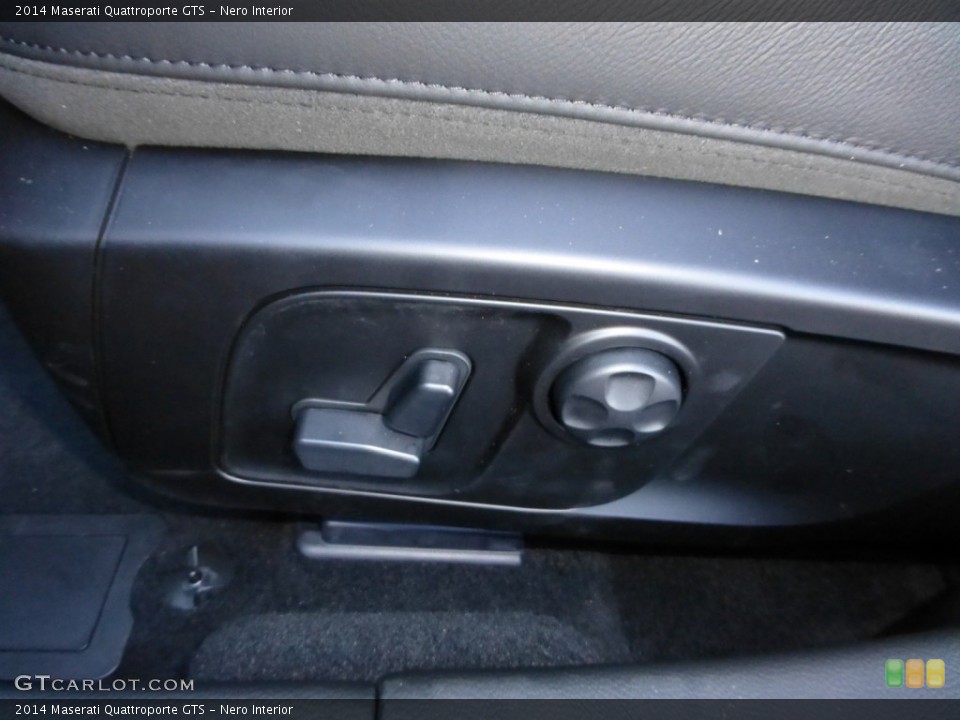 Nero Interior Controls for the 2014 Maserati Quattroporte GTS #86600463