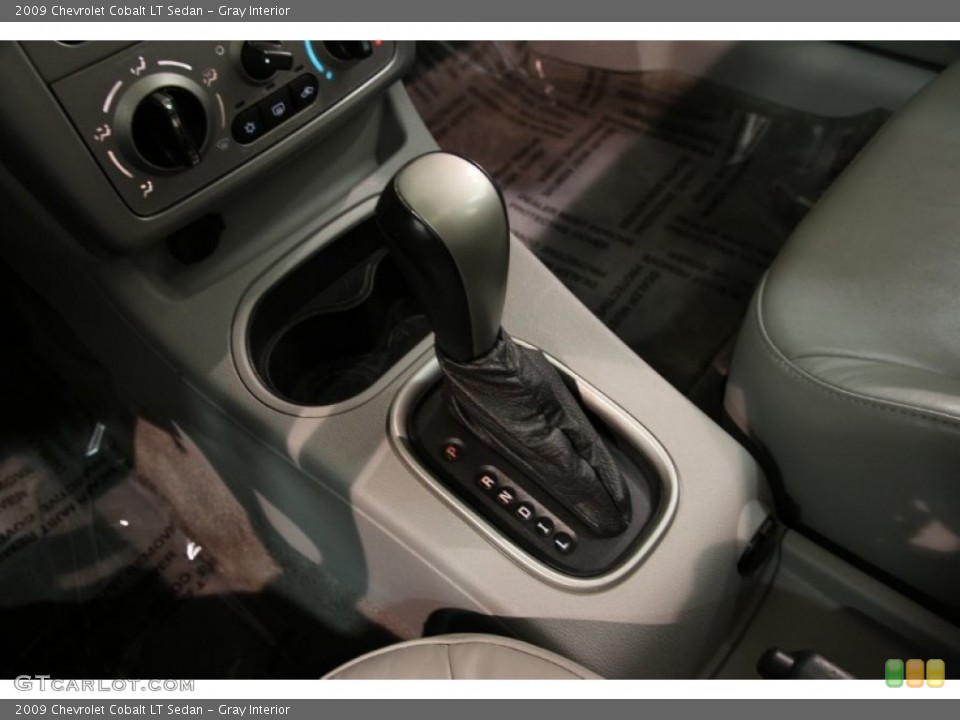 Gray Interior Transmission for the 2009 Chevrolet Cobalt LT Sedan #86610528
