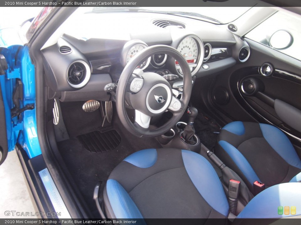 Pacific Blue Leather/Carbon Black 2010 Mini Cooper Interiors