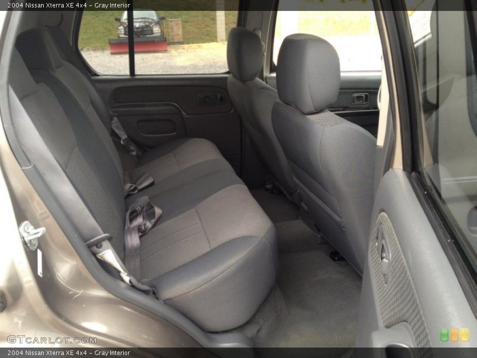 Gray Interior Rear Seat for the 2004 Nissan Xterra XE 4x4 #86626336