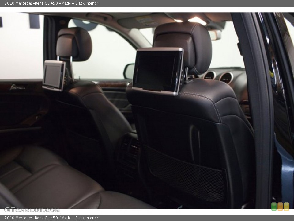 Black Interior Entertainment System for the 2010 Mercedes-Benz GL 450 4Matic #86631748