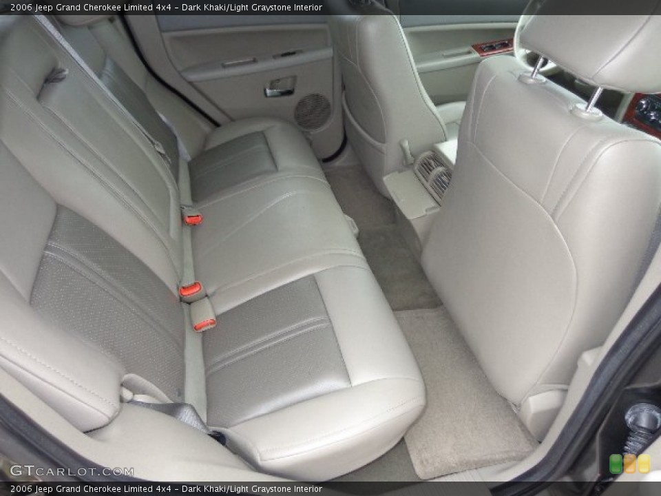 Dark Khaki/Light Graystone Interior Rear Seat for the 2006 Jeep Grand Cherokee Limited 4x4 #86636650