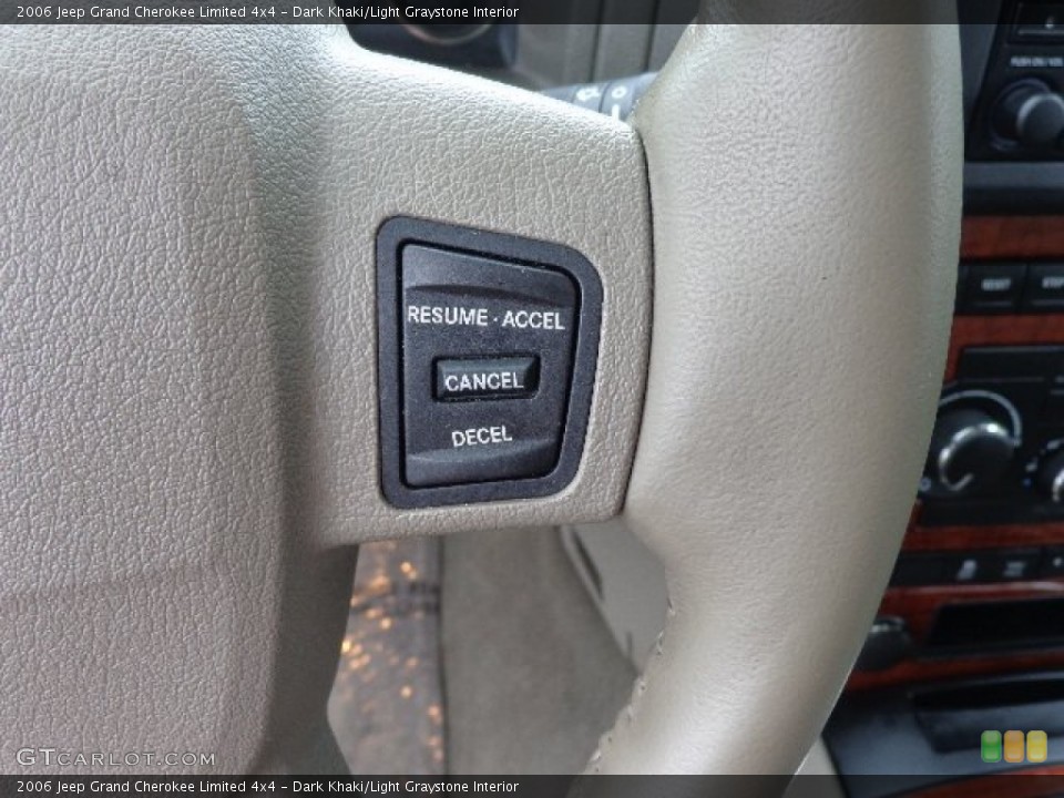 Dark Khaki/Light Graystone Interior Controls for the 2006 Jeep Grand Cherokee Limited 4x4 #86636857