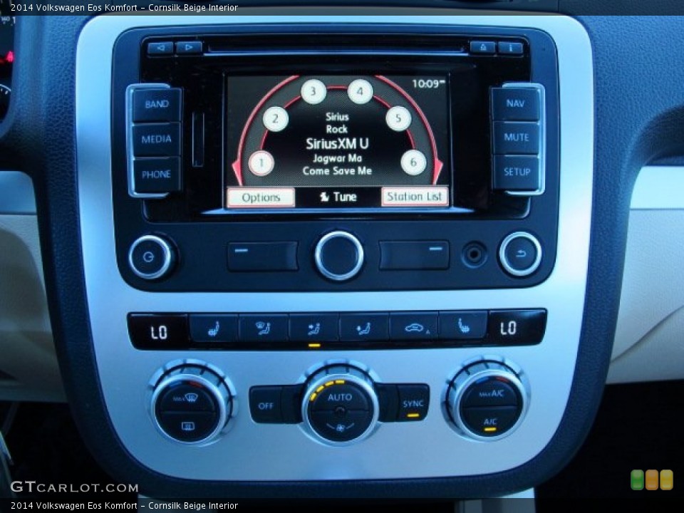 Cornsilk Beige Interior Controls for the 2014 Volkswagen Eos Komfort #86657860