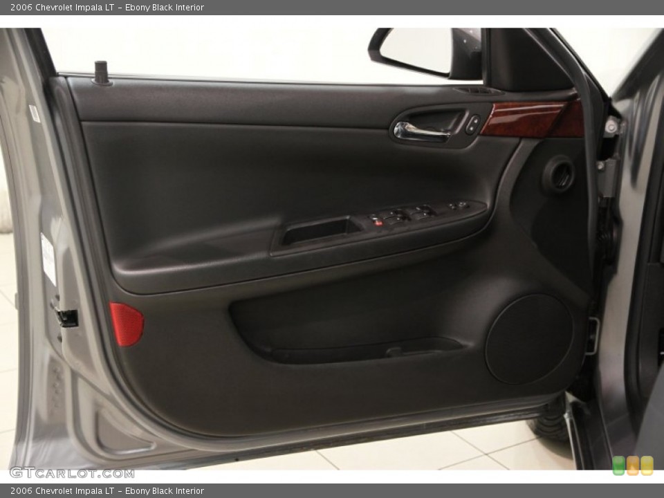 Ebony Black Interior Door Panel for the 2006 Chevrolet Impala LT #86667457