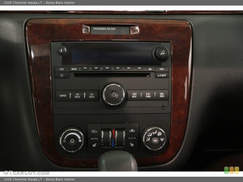 Ebony Black Interior Controls for the 2006 Chevrolet Impala LT #86667538