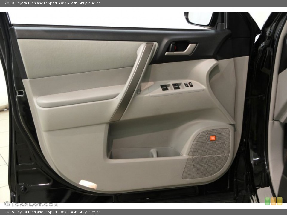 Ash Gray Interior Door Panel for the 2008 Toyota Highlander Sport 4WD #86668798
