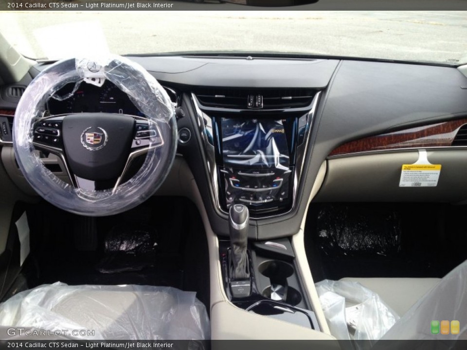 Light Platinum/Jet Black Interior Dashboard for the 2014 Cadillac CTS Sedan #86671207