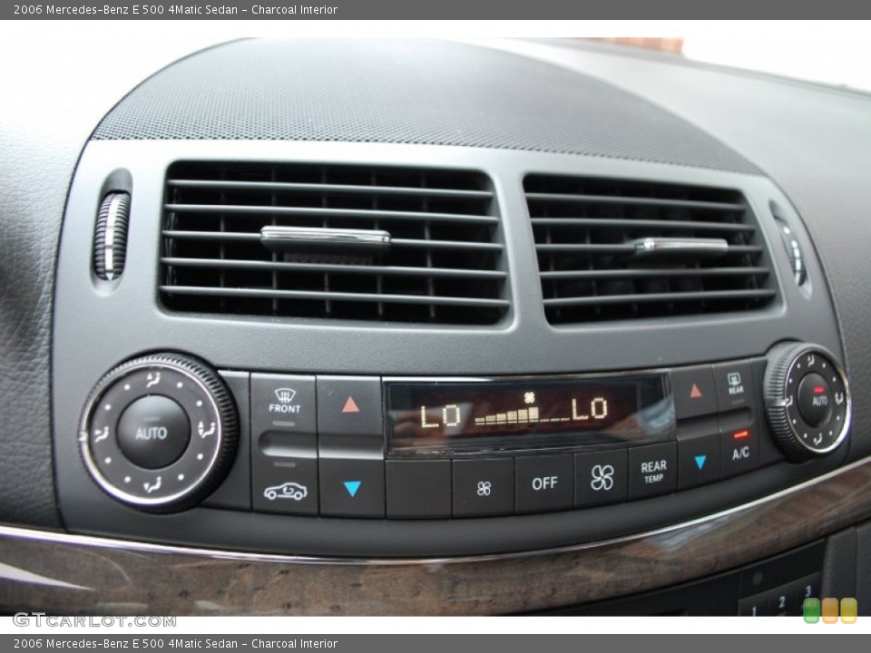 Charcoal Interior Controls for the 2006 Mercedes-Benz E 500 4Matic Sedan #86683725