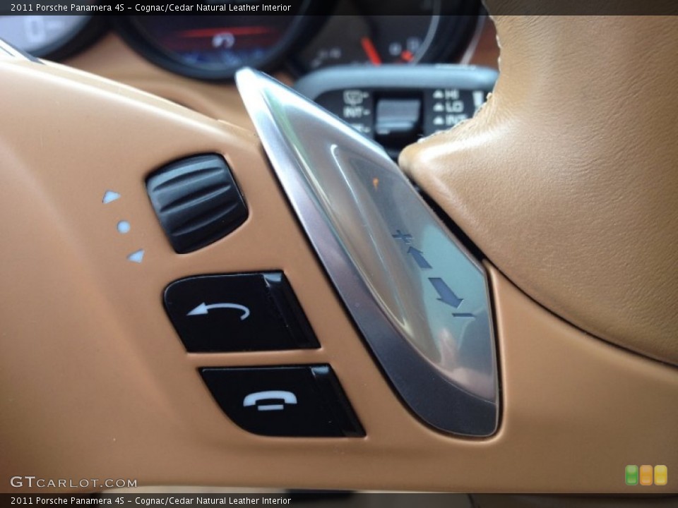 Cognac/Cedar Natural Leather Interior Controls for the 2011 Porsche Panamera 4S #86698719