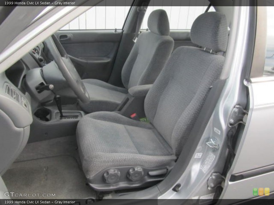 Gray Interior Photo for the 1999 Honda Civic LX Sedan #86701248