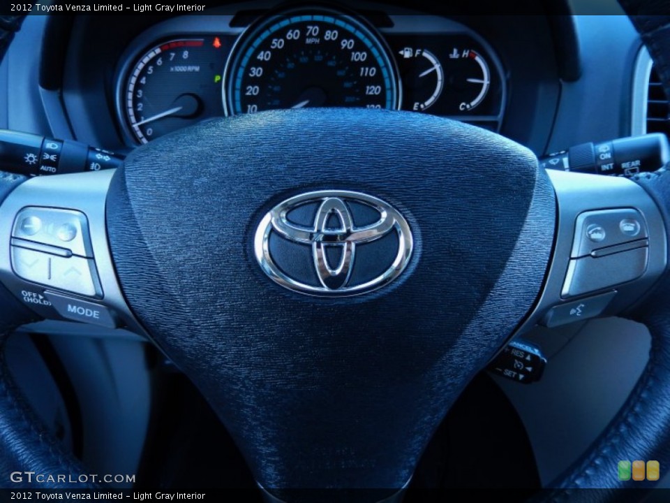 Light Gray Interior Steering Wheel for the 2012 Toyota Venza Limited #86701418