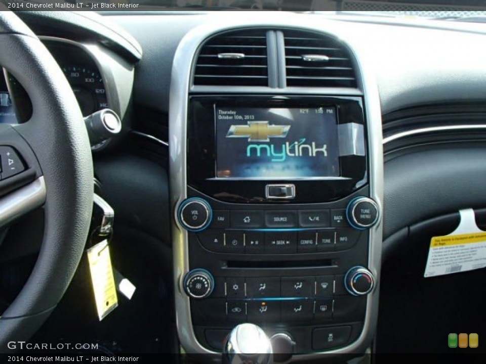 Jet Black Interior Controls for the 2014 Chevrolet Malibu LT #86709114