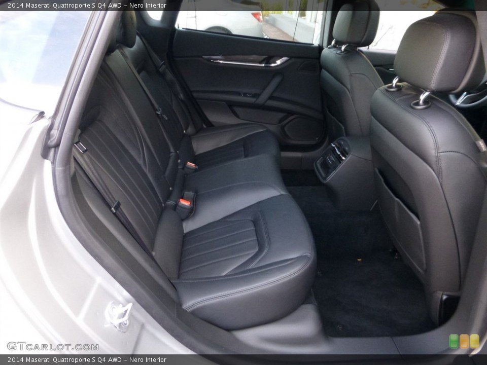Nero Interior Rear Seat for the 2014 Maserati Quattroporte S Q4 AWD #86722623