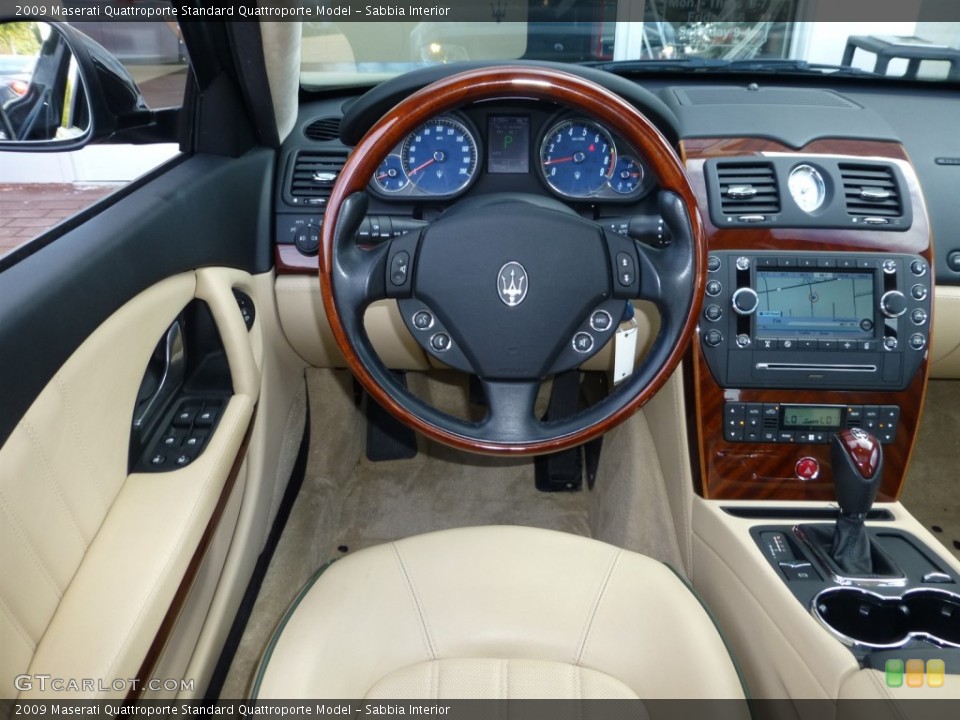 Sabbia Interior Steering Wheel for the 2009 Maserati Quattroporte  #86723226
