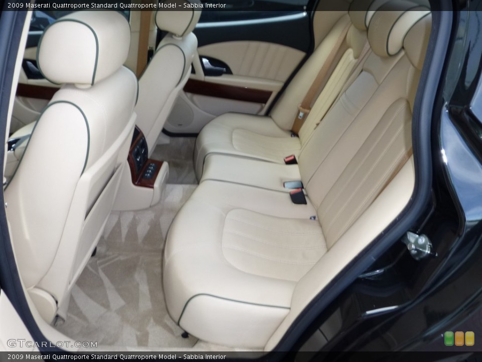 Sabbia Interior Rear Seat for the 2009 Maserati Quattroporte  #86723451