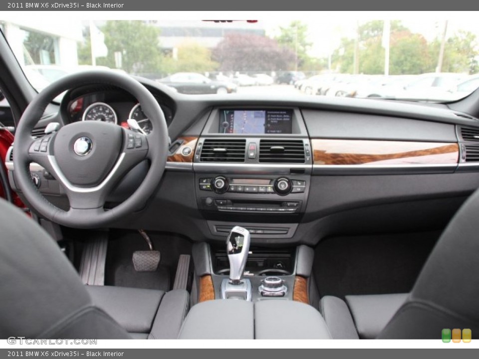 Black Interior Dashboard for the 2011 BMW X6 xDrive35i #86733214