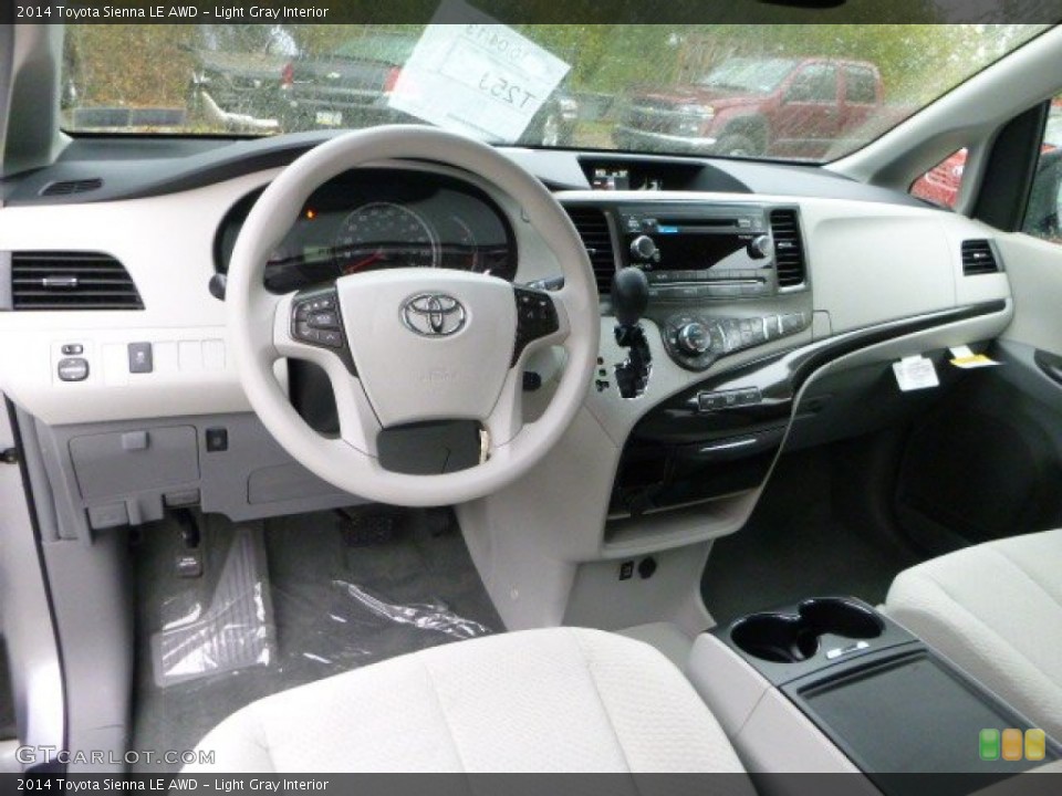 Light Gray Interior Photo for the 2014 Toyota Sienna LE AWD #86749254
