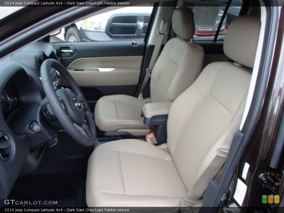 Dark Slate Gray/Light Pebble Interior Photo for the 2014 Jeep Compass Latitude 4x4 #86751696