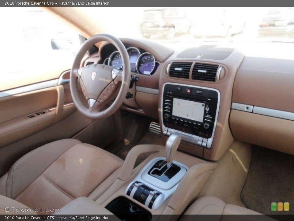 Havanna/Sand Beige Interior Dashboard for the 2010 Porsche Cayenne GTS #86752875