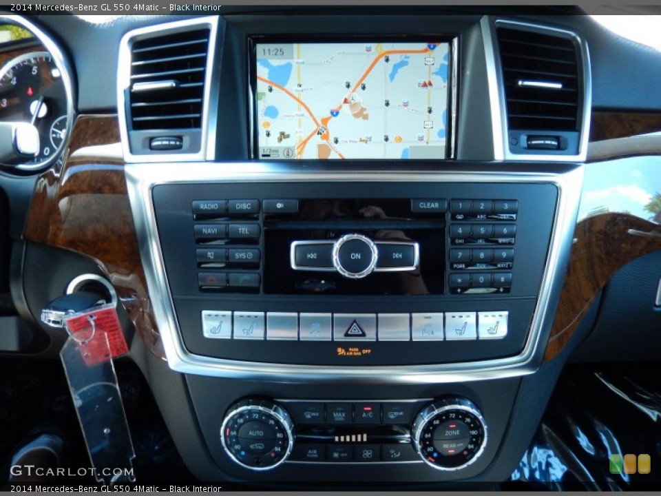 Black Interior Controls for the 2014 Mercedes-Benz GL 550 4Matic #86759379