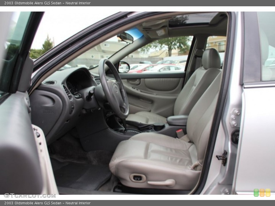 Neutral Interior Photo for the 2003 Oldsmobile Alero GLS Sedan #86767017