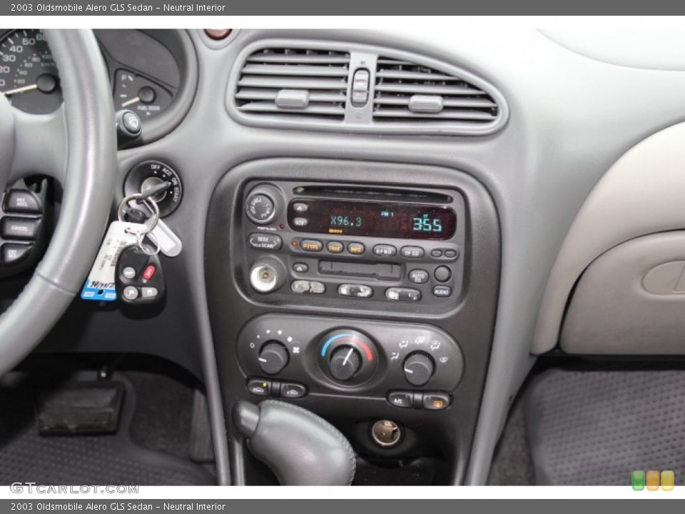 Neutral Interior Controls for the 2003 Oldsmobile Alero GLS Sedan #86767080