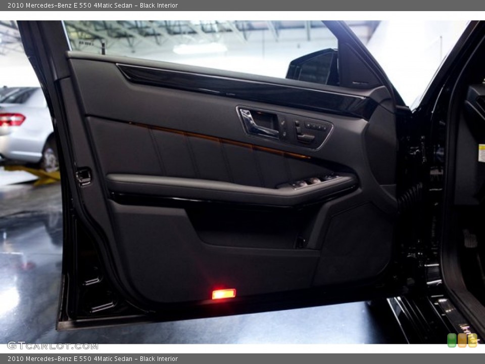 Black Interior Door Panel for the 2010 Mercedes-Benz E 550 4Matic Sedan #86790116