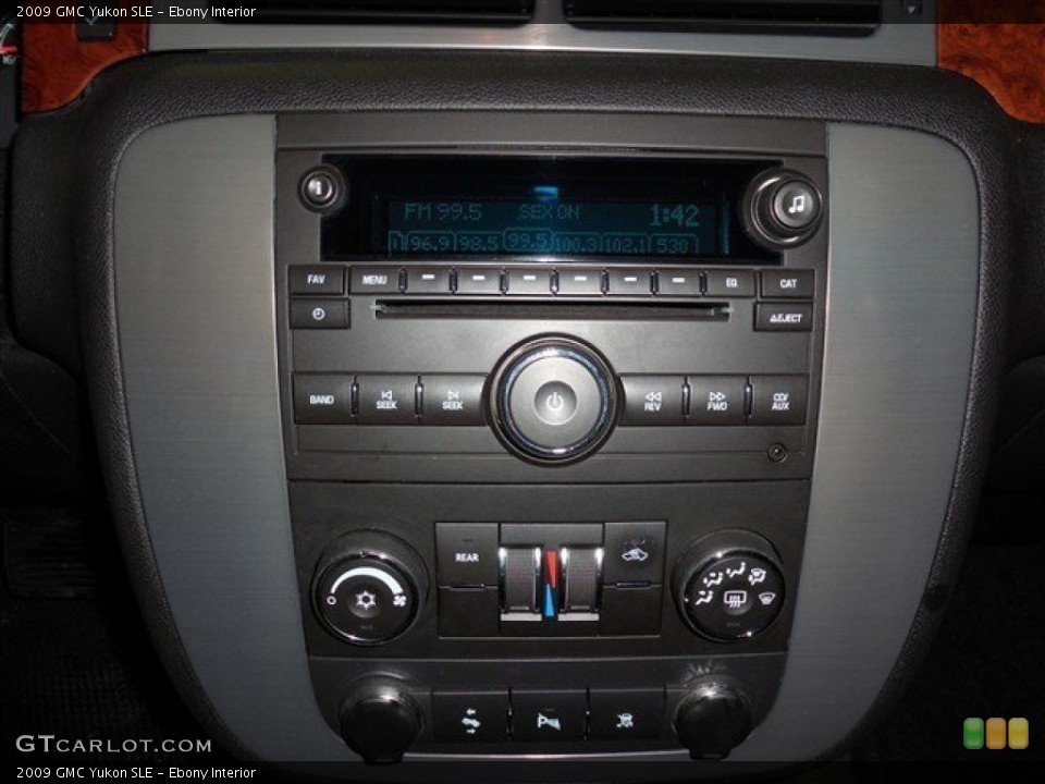 Ebony Interior Controls for the 2009 GMC Yukon SLE #86802426